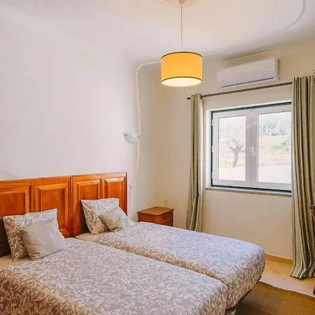 Charming With Pool In The Heart Of Nature Апартаменты Боликейме