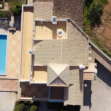 Apartmán Charming With Pool In The Heart Of Nature